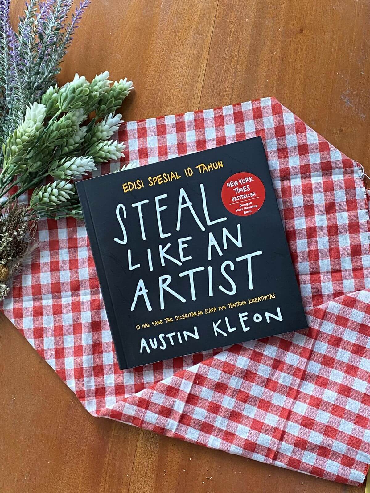 Resensi buku Steal Like an Artist karya Austin Kleon